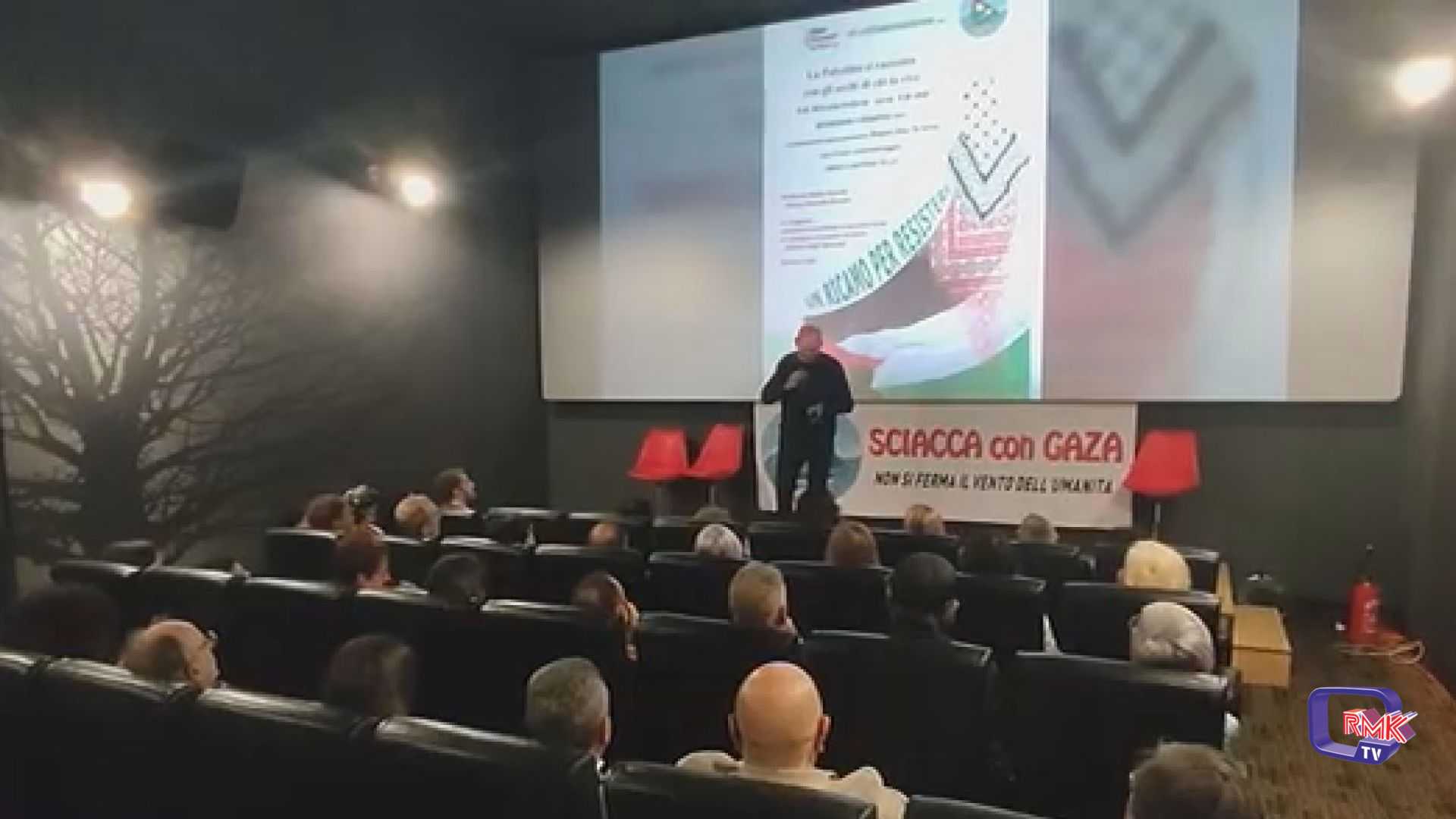 Dal cinema ai fumetti, tra impegno ambientale e per Gaza alla Badia grande